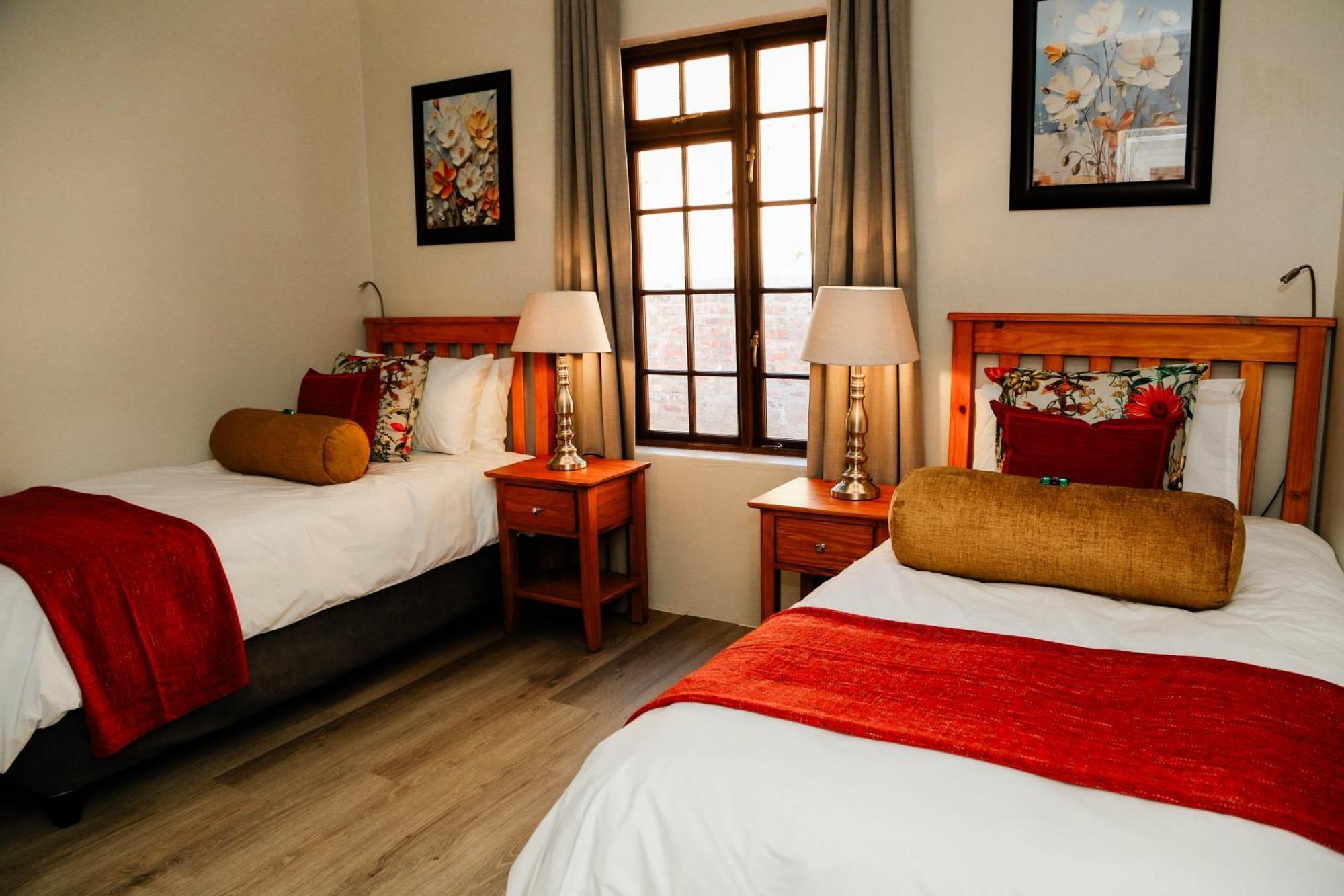 Montmartre Chalets & Venue Franschhoek Εξωτερικό φωτογραφία